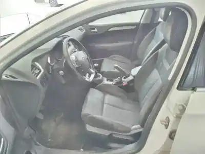 Veículo de Sucata citroen c4 lim. seduction do ano 2011 alimentado 9hp / 9h06