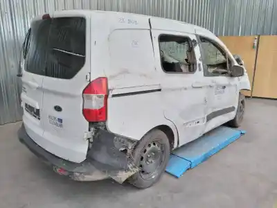 Veículo de Sucata ford transit courier combi trend do ano 2020 alimentado xxca