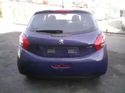 Veículo de Sucata peugeot 208 style do ano 2012 alimentado hm01