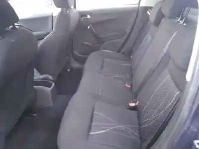 Veículo de Sucata peugeot 208 style do ano 2012 alimentado hm01