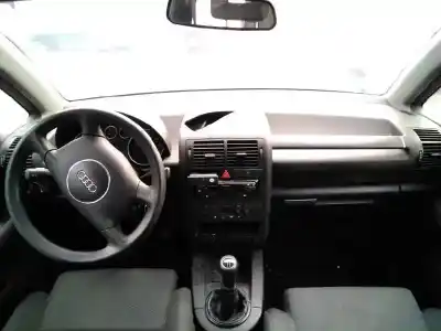 Sloopvoertuig audi a2 (8z) 1.4 tdi (66kw) van het jaar 2004 aangedreven atl