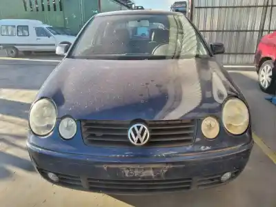 Véhicule à la ferraille VOLKSWAGEN POLO (9N1) Trendline de l'année 2003 alimenté BBY