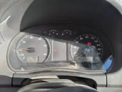 Veicolo di demolizione volkswagen polo (9n1) trendline dell'anno 2003 alimentato bby