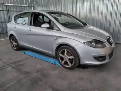 Véhicule à la ferraille seat toledo (5p2) sport de l'année 2005 alimenté bkd