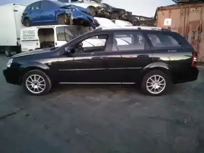 Véhicule à la ferraille chevrolet nubira wagon sx de l'année 2008 alimenté z20s