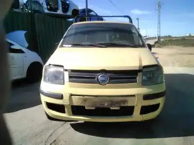 Veicolo di demolizione FIAT PANDA (169) 1.2 8V Dynamic dell'anno 2004 alimentato 188A4000