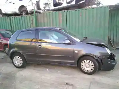 Veículo de Sucata volkswagen polo (9n1) highline do ano 2003 alimentado bby