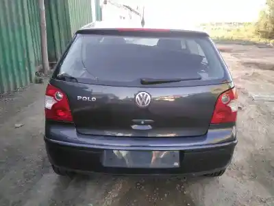 Veículo de Sucata volkswagen polo (9n1) highline do ano 2003 alimentado bby