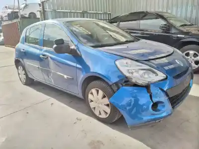 Veicolo di demolizione renault clio iii authentique dell'anno 2011 alimentato k9k67