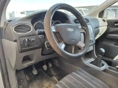 Veicolo di demolizione ford focus lim. (cb4) trend dell'anno 2009 alimentato hhda