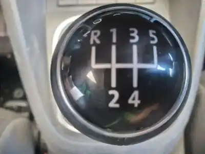 Veicolo di demolizione volkswagen golf vi (5k1) advance dell'anno 2010 alimentato cayb