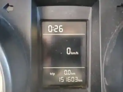 Veicolo di demolizione volkswagen golf vi (5k1) advance dell'anno 2010 alimentato cayb