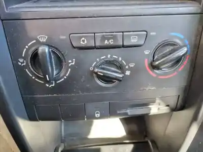 Veículo de Sucata peugeot 207 urban do ano 2007 alimentado 8hz