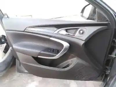 Veículo de Sucata opel insignia berlina cosmo do ano 2010 alimentado a20dth