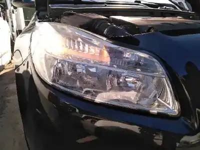 Veículo de Sucata opel insignia berlina cosmo do ano 2010 alimentado a20dth