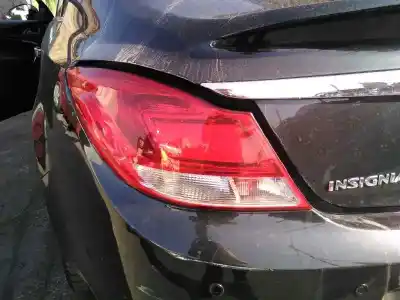 Veículo de Sucata opel insignia berlina cosmo do ano 2010 alimentado a20dth