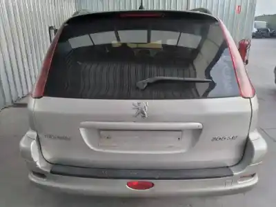 Scrapping Vehicle peugeot 206 sw xs of the year 2004 powered rhy