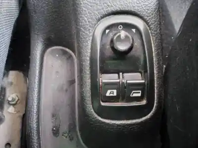 Scrapping Vehicle peugeot 206 sw xs of the year 2004 powered rhy