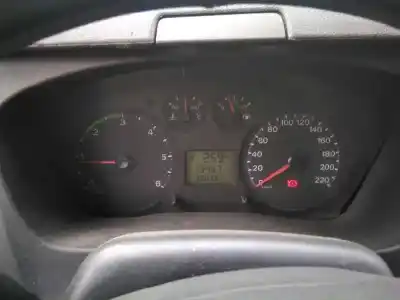 Veículo de Sucata ford transit combi ´06 ft 330 k trend do ano 2007 alimentado phfa