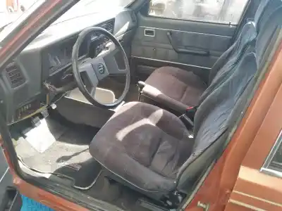Veículo de Sucata opel kadett d sr berlina do ano 1982 alimentado 13s