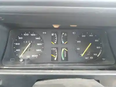 Veículo de Sucata opel kadett d sr berlina do ano 1982 alimentado 13s