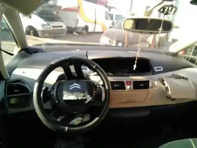 Veicolo di demolizione citroen c4 picasso exclusive dell'anno 2016 alimentato 9hz