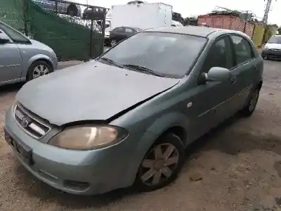 Veículo de Sucata daewoo lacetti cdx do ano 2004 alimentado f16d3