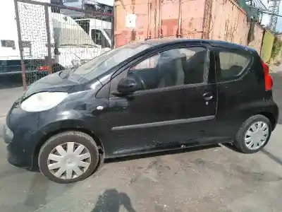 Veículo de Sucata peugeot 107 básico do ano 2007 alimentado 1kr