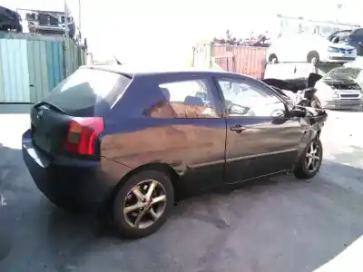 Vehicul casat toyota corolla (e12) 2.0 d-4d linea sol berlina al anului 2002 alimentat 1cdftv