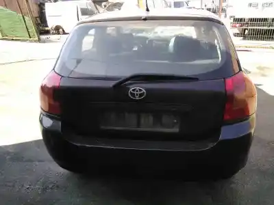 Vehicul casat toyota corolla (e12) 2.0 d-4d linea sol berlina al anului 2002 alimentat 1cdftv