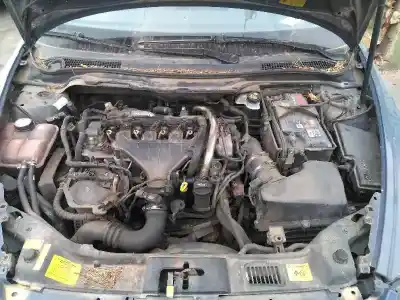 Sloopvoertuig volvo                                              s40 berlina                                                                                                                                                                                                                                                2.0 d momentum                                                                                                                                                                                                                                             van het jaar 2004 aangedreven d4204t