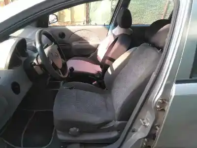 Veicolo di demolizione daewoo kalos 1.2 se dell'anno 2004 alimentato b12s1-g