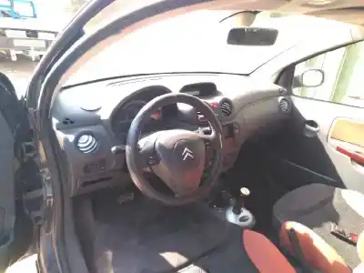 Veicolo di demolizione citroen c2 vtr dell'anno 2003 alimentato nfu