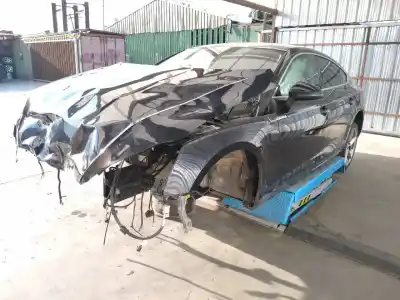 Veículo de Sucata audi a5 sportback (f5a) sport do ano 2017 alimentado dem