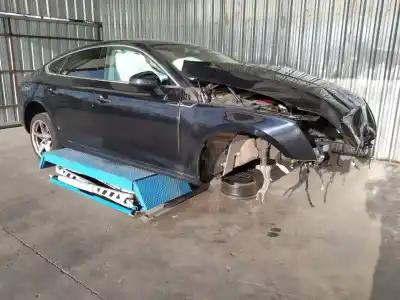 Veículo de Sucata audi a5 sportback (f5a) sport do ano 2017 alimentado dem