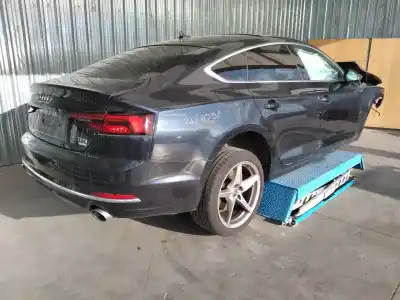 Veículo de Sucata audi a5 sportback (f5a) sport do ano 2017 alimentado dem