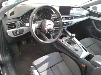 Veículo de Sucata audi a5 sportback (f5a) sport do ano 2017 alimentado dem