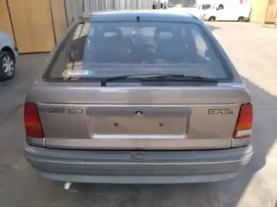 Veículo de Sucata opel kadett e gl berlina do ano 1991 alimentado 14nv