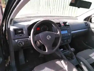 Scrapping Vehicle volkswagen golf v berlina (1k1) highline of the year 2004 powered bkd