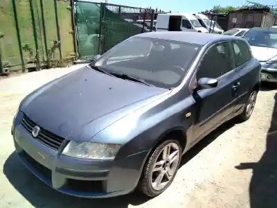 Здавання транспортного засобу fiat stilo multi wagon (192) 1.6 16v року 2003 потужний 182b6000