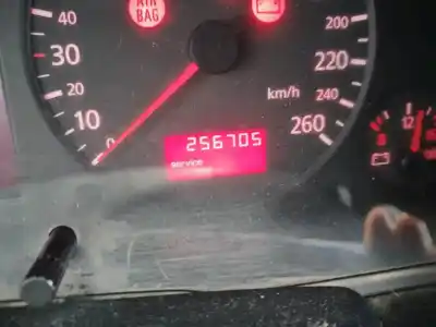 Veículo de Sucata audi a6 berlina (4b2) 2.4 (121kw) do ano 1997 alimentado aga