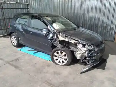 Veículo de Sucata volkswagen golf v berlina (1k1) highline do ano 2006 alimentado bkc