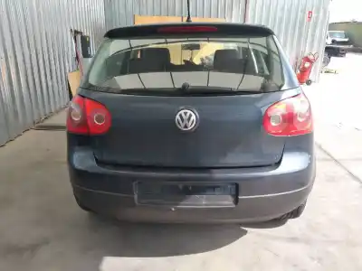 Veículo de Sucata volkswagen golf v berlina (1k1) highline do ano 2006 alimentado bkc