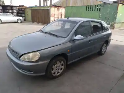 Véhicule à la ferraille kia rio (bc) 1.3 rs paket s berlina de l'année 2002 alimenté a3e
