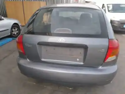 Véhicule à la ferraille kia rio (bc) 1.3 rs paket s berlina de l'année 2002 alimenté a3e