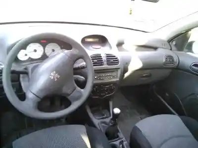 Scrapping Vehicle peugeot 206 sw xs of the year 2003 powered 8hx