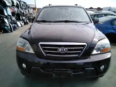 Veículo de Sucata KIA SORENTO 2.5 CRDi Active do ano 2006 alimentado D4CB