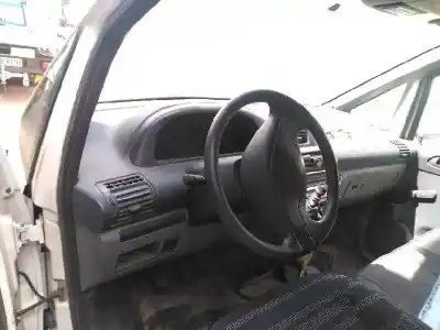 Здавання транспортного засобу citroen jumpy 2.0 hdi cat (rhx / dw10bted) року 2002 потужний rhx