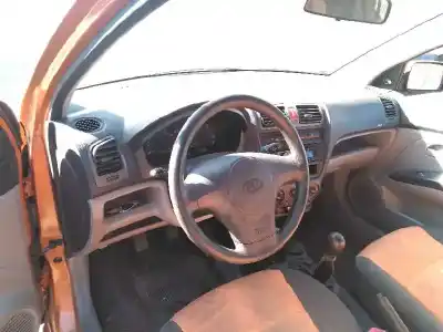 Sloopvoertuig kia picanto 1.1 cat van het jaar 2005 aangedreven g4hc