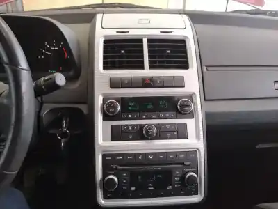 Sloopvoertuig dodge journey sxt van het jaar 2008 aangedreven bwd